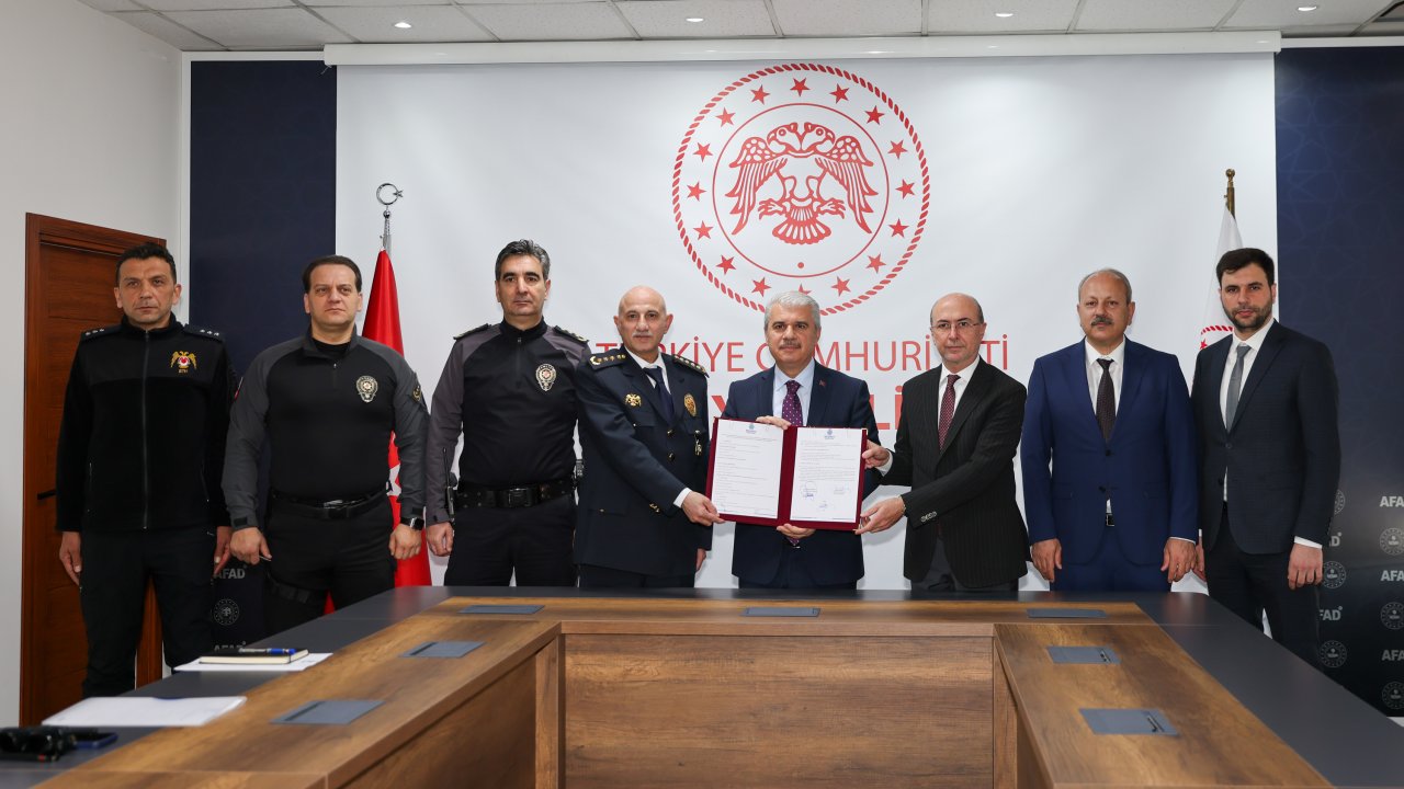 Selçuklu'da park güvenliğini artırmaya yönelik  önemli bir adım atıldı