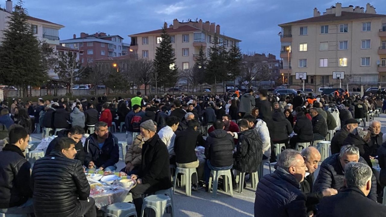 Mehmet Hanife Yapıcı Anadolu Lisesi’nde gelenek bozulmadı