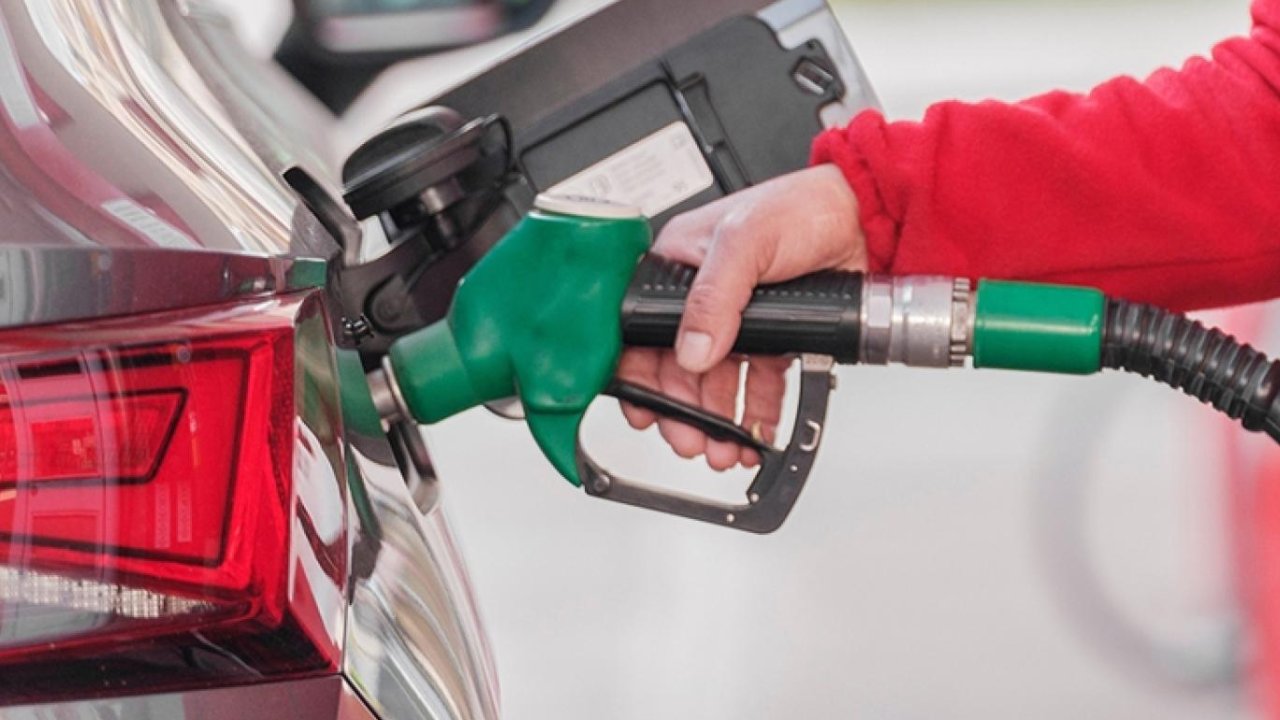 Akaryakıt zamı pompaya yansıdı