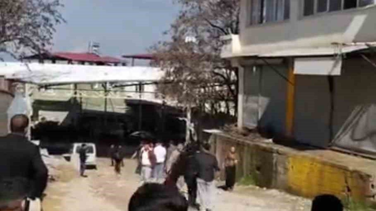 Bayram günü Hatay'da mahalle savaş alanına döndü: 3 ölü, 22 yaralı