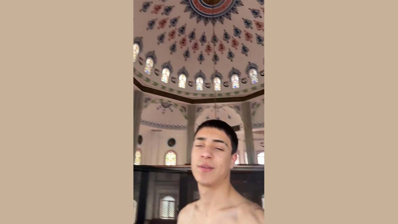 Camide çıplak video çeken TikTok üreticisi adliyede!