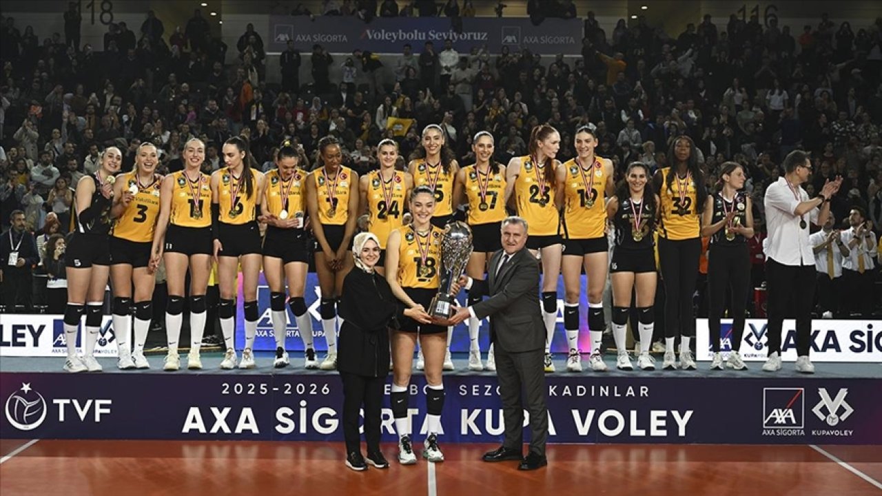 VakıfBank şampiyon