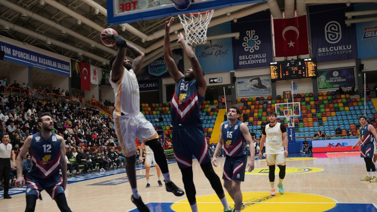 Konya Büyükşehir, Finalspor'a yenildi