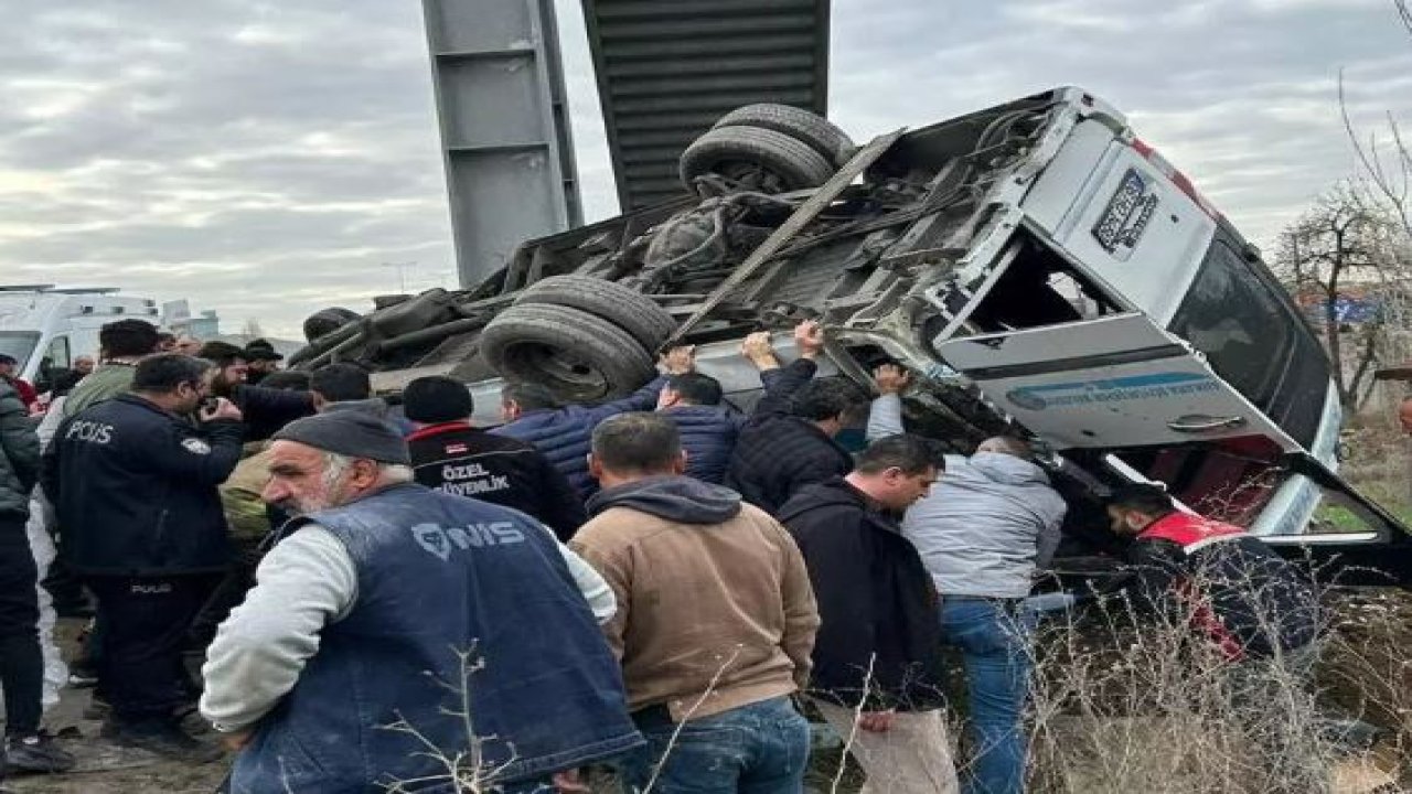 Ankara Kahramankazan’da feci kaza: 5 ölü, 14 yaralı