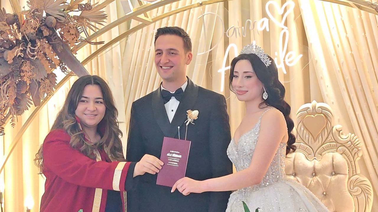 Nurullahoğulları ailesinin mutlu günü