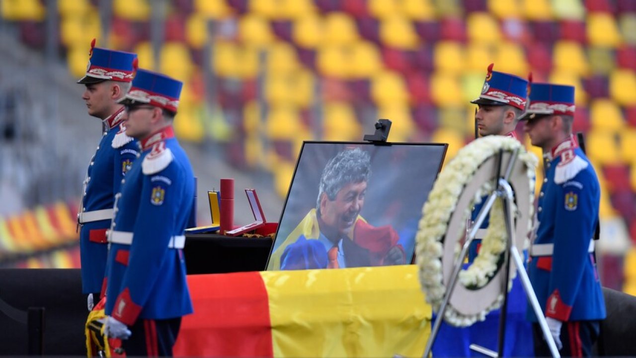 Mircea Lucescu, son yolculuğuna uğurlanıyor