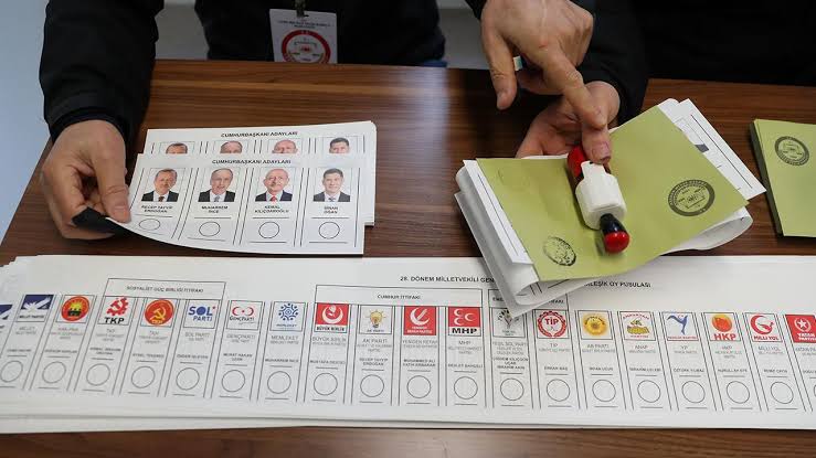 Türkiye bu sonucu konuşuyor! CHP mi AK Parti mi önde?
