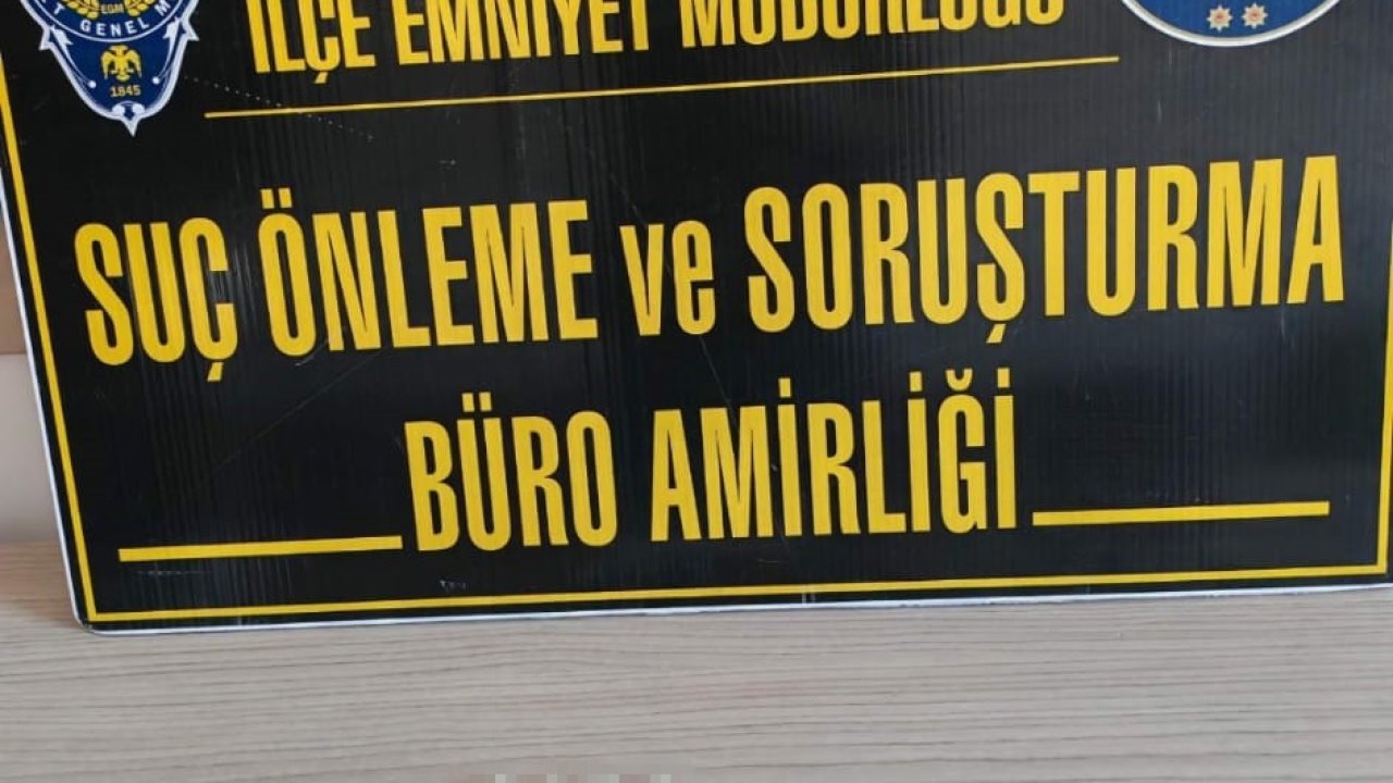 Beyşehir’deki operasyonda uyuşturucu ve kaçak akıllı saatlere el konuldu