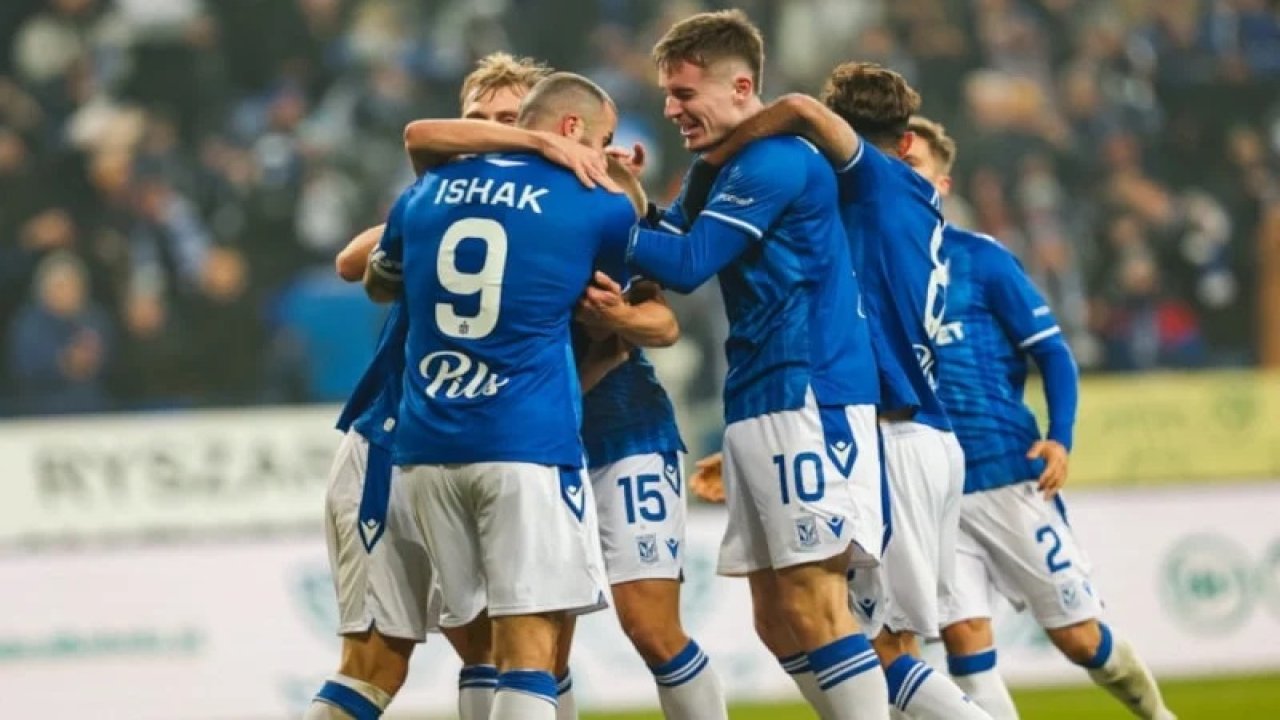 Polonya Ligi kördüğüm