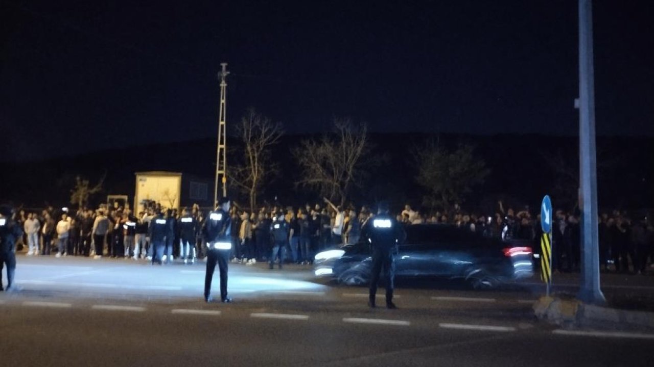 Fenerbahçeli taraftarlardan takıma 'taşlı' saldırı