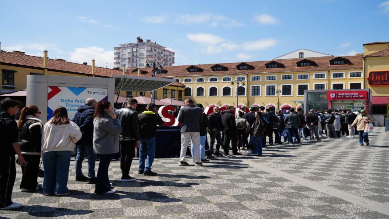 Samsunspor Galatasaray maçı için kuyruk var