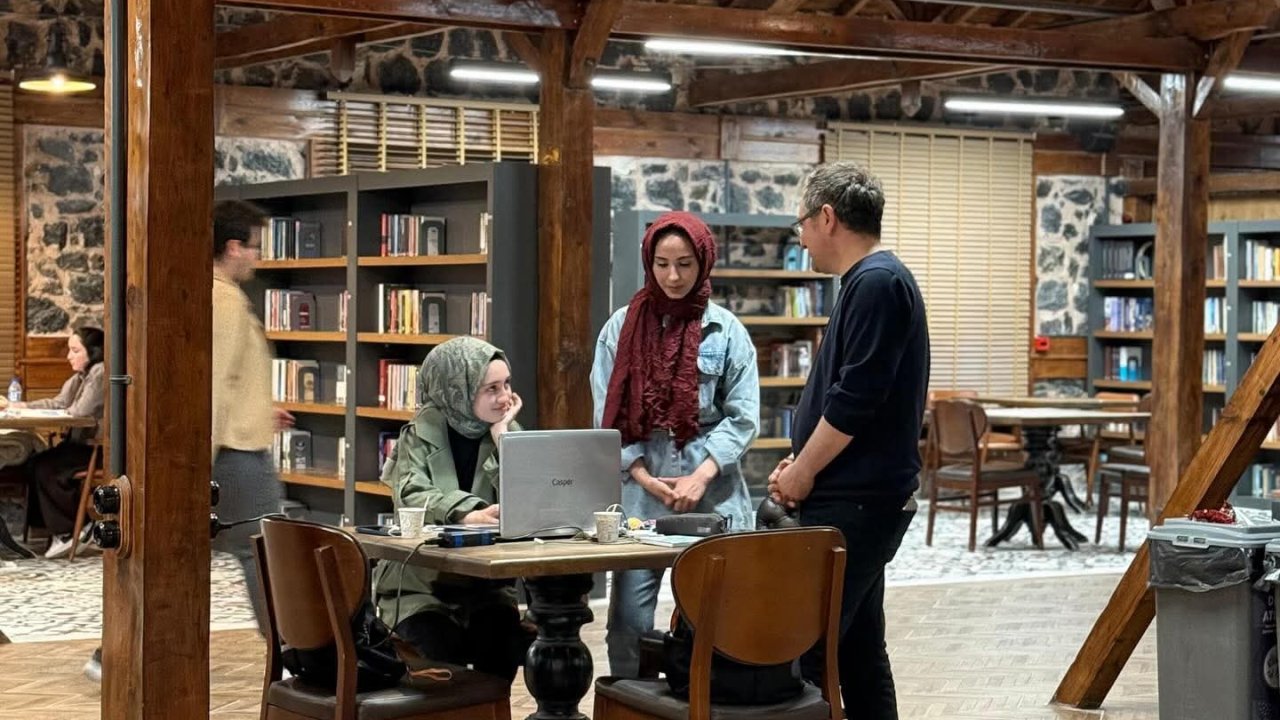 Karapınar'da saati 23.00'e kadar uzatıldı! Boş bırakan yok