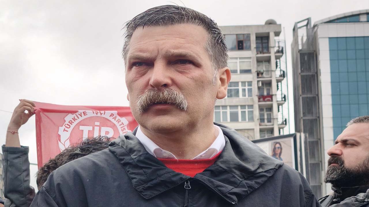 1 Mayıs’ta müdahale: Erkan Baş biber gazı altında kaldı