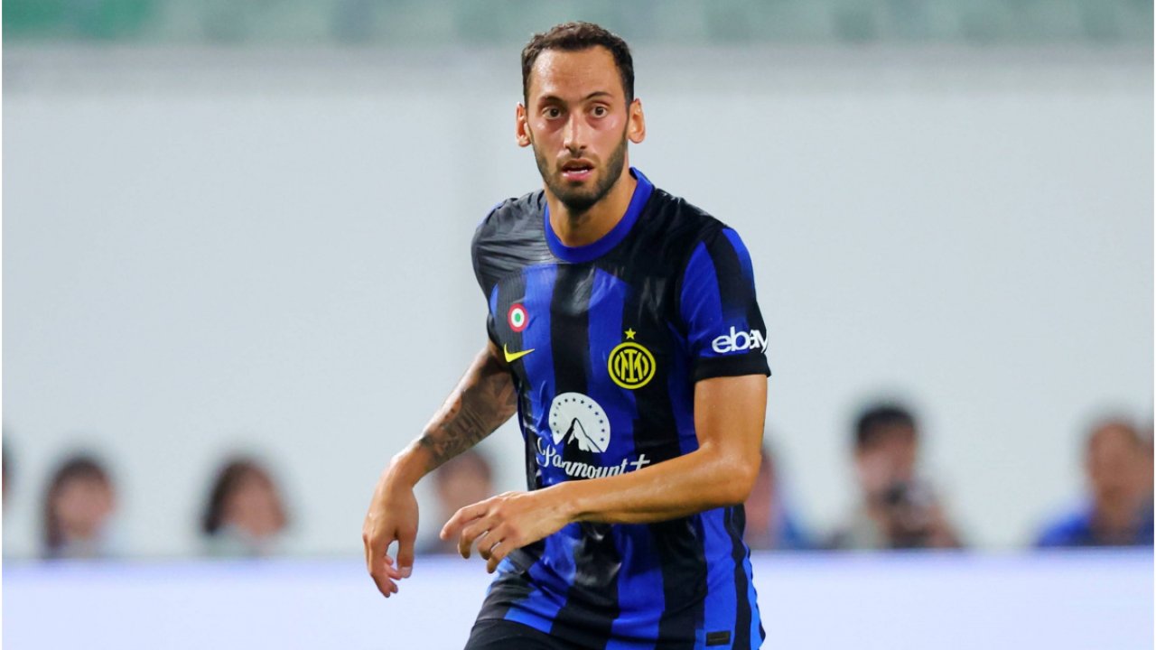 Hakan Çalhanoğlu İnter'de büyük gurur yaşıyor
