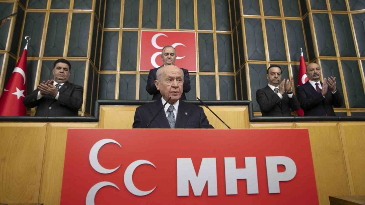 MHP lideri Bahçeli: "Öcalan için statü açığı Terörsüz Türkiye hedefinin başarısına hizmet edecek biçimde ele alınmalıdır"
