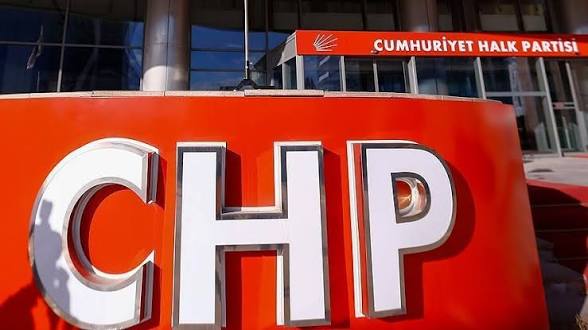 CHP’de Bir İstifa Daha!