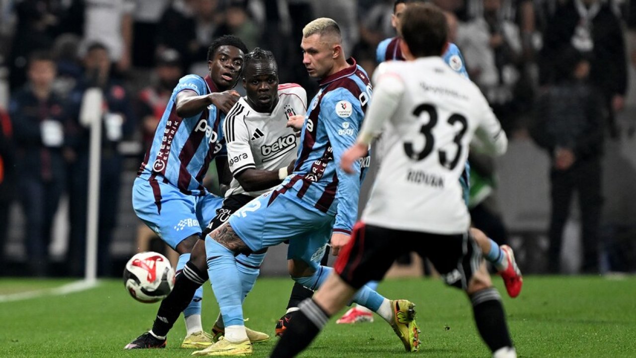 Dolmabahçe'de Trabzonspor Beşiktaş'ı devirdi
