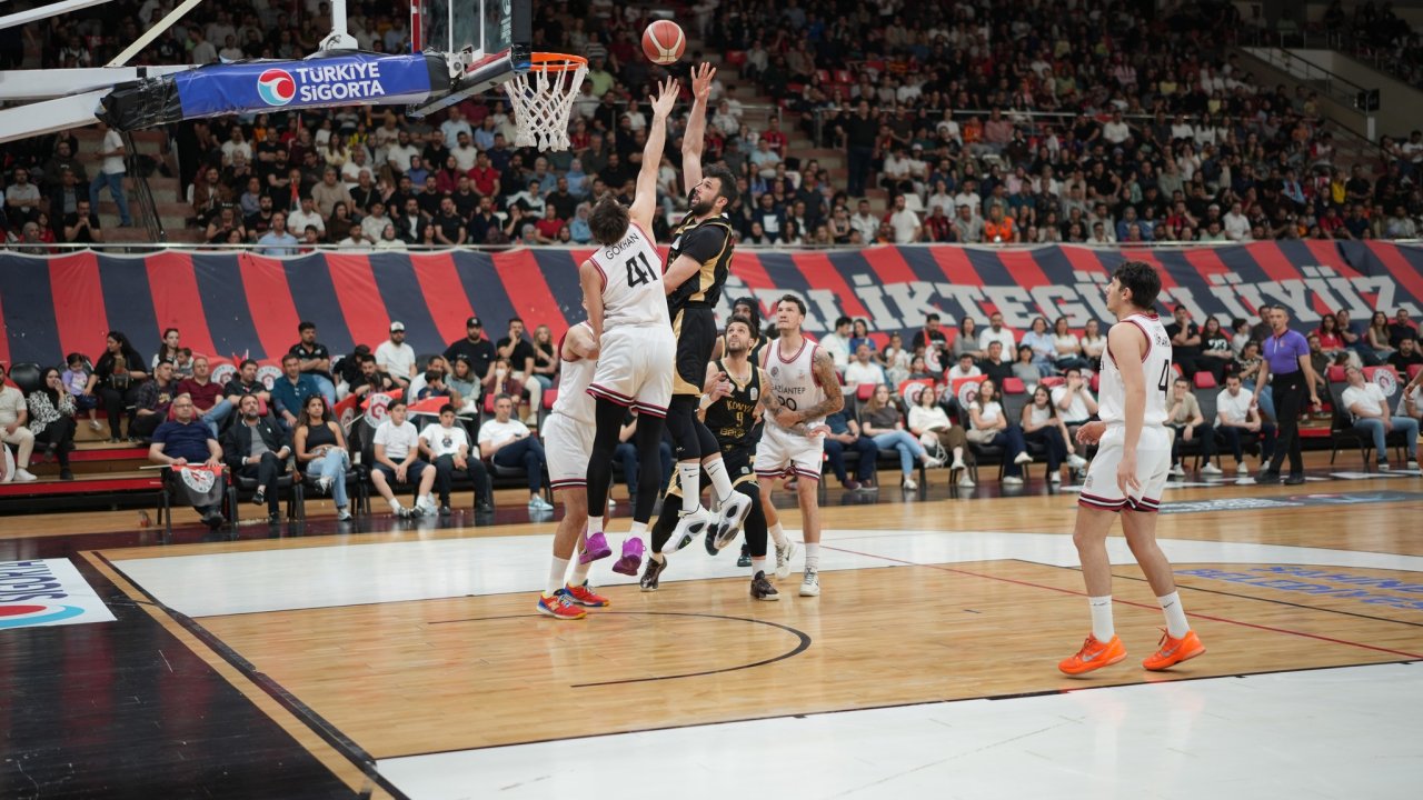 Konya Büyükşehir Basketbol tat vermedi