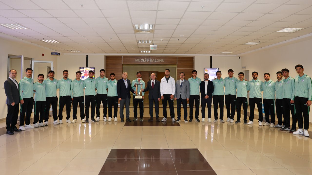 Selçuklu Belediyespor Kulübü Hokey Takımı yine Avrupa'da