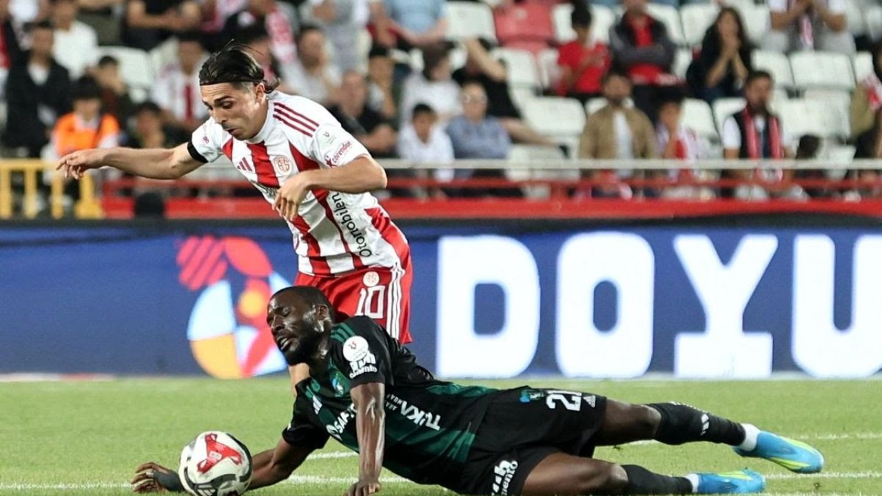 Antalyaspor Süper Lig’e ‘veda’ dedi