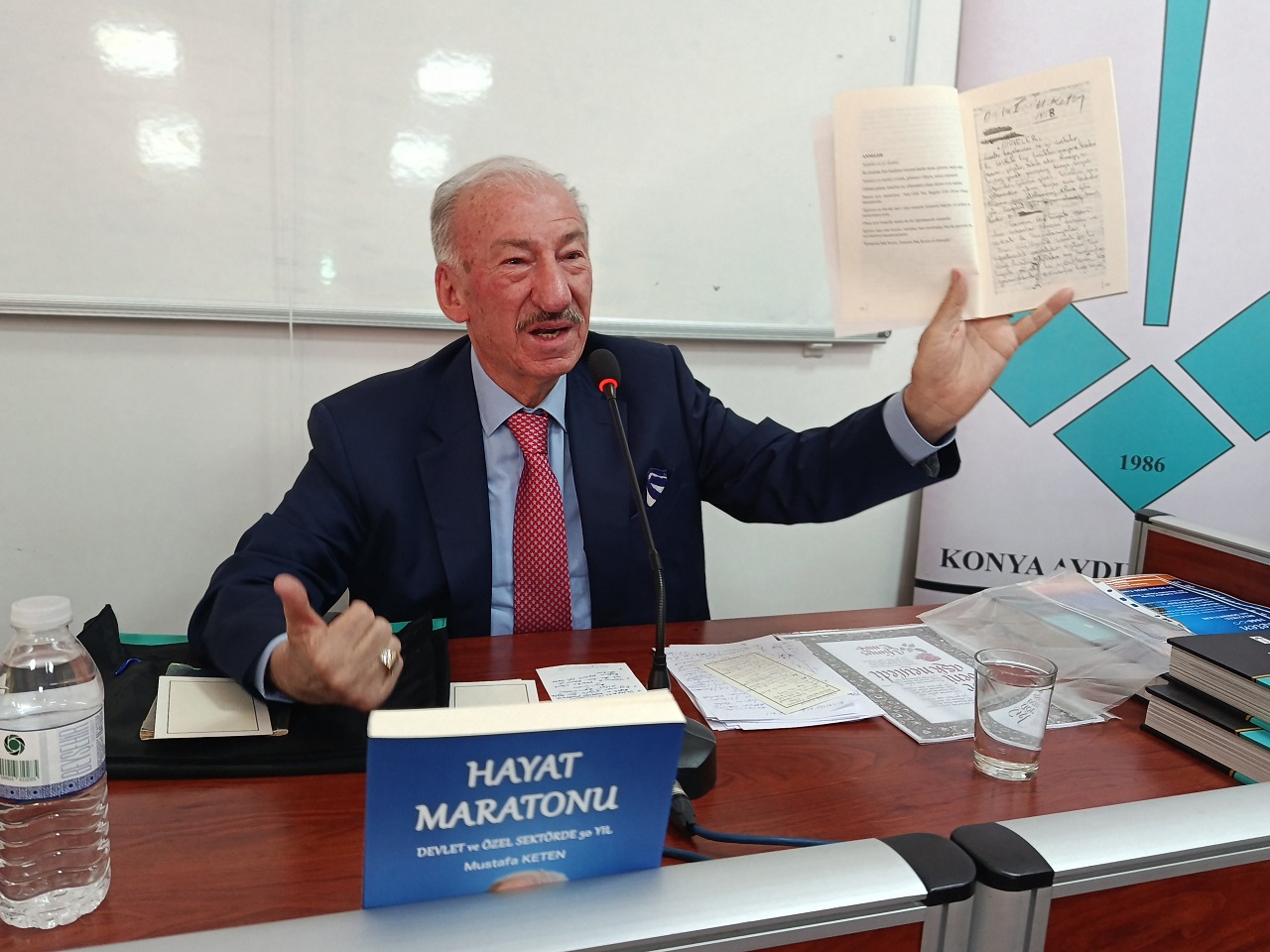Emekli müsteşar Mustafa Keten hatıralarını anlattı