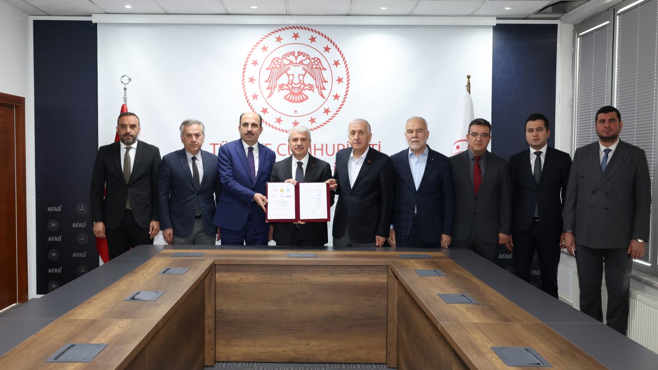 3. Konya Mesleki Eğitim İstihdam Fuarı’nın imzaları atıldı