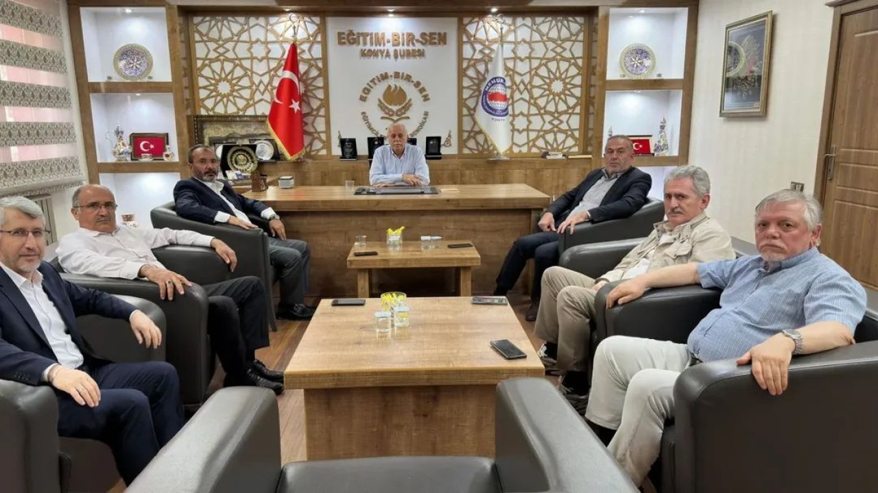 Eğitim-Bir-Sen Konya Teşkilatı’ndan Dr. Mehmet Aziz Anik’e destek