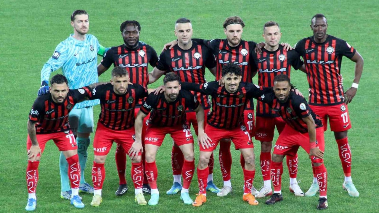 Süper Lig’e yükselecek son takım yarın belli olacak