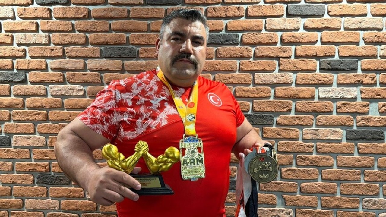 Mustafa Altuntaş'ın bileği bükülmüyor