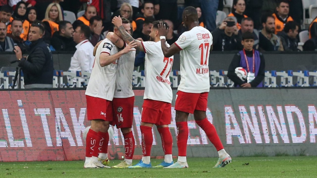 Çorum FK Konya’dan Süper Lig’e uçtu