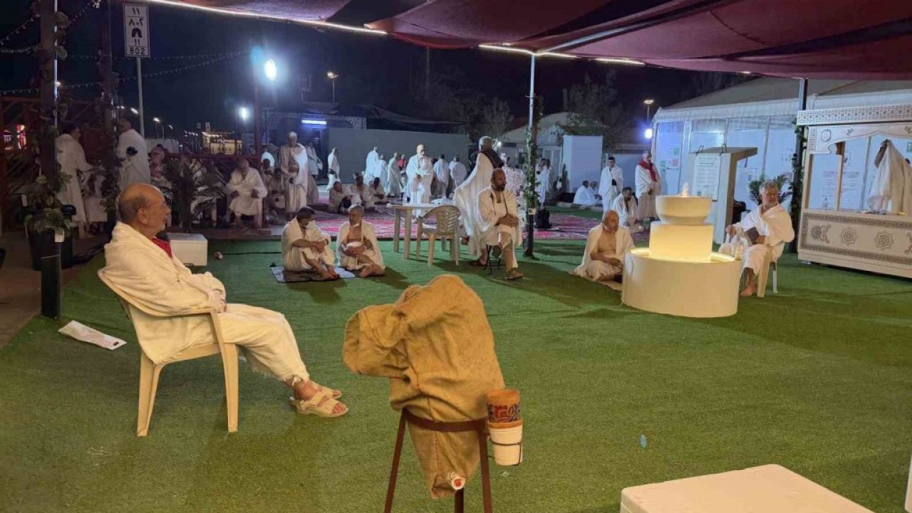 Arafat’ta 2 milyon Müslüman hacı oldu