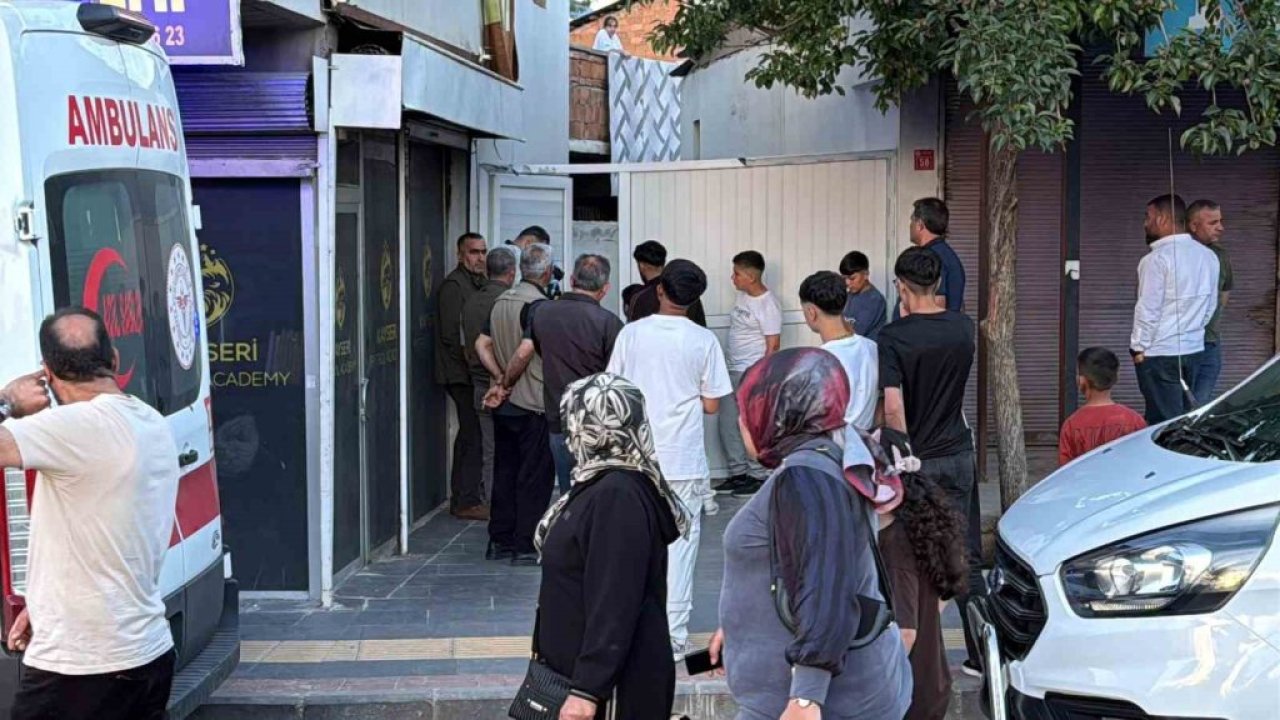 Diyarbakır’da bir kişi ağaca asılı halde ölü bulundu