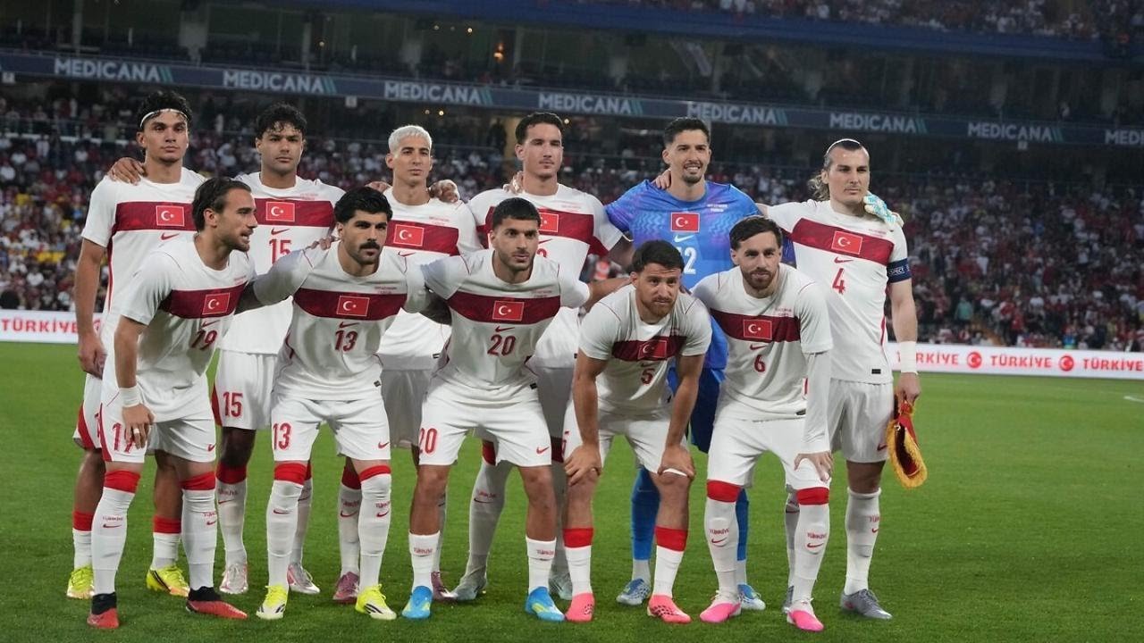 Türkiye Kuzey Makedonya’yı 4 golle uğurladı