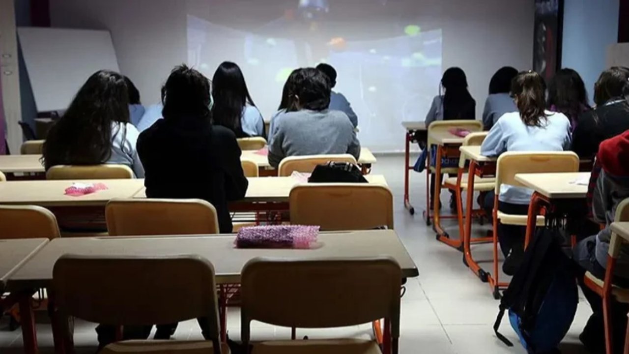 Sınıfta kalan öğrenciden büyük tehdit: Sonun Fatma Hoca gibi olmasın