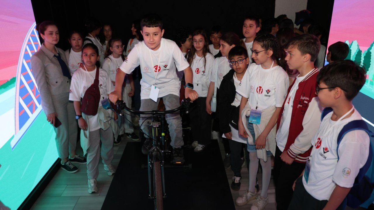 Konya Büyükşehir öğrencilere bisiklet sevgisi aşılıyor