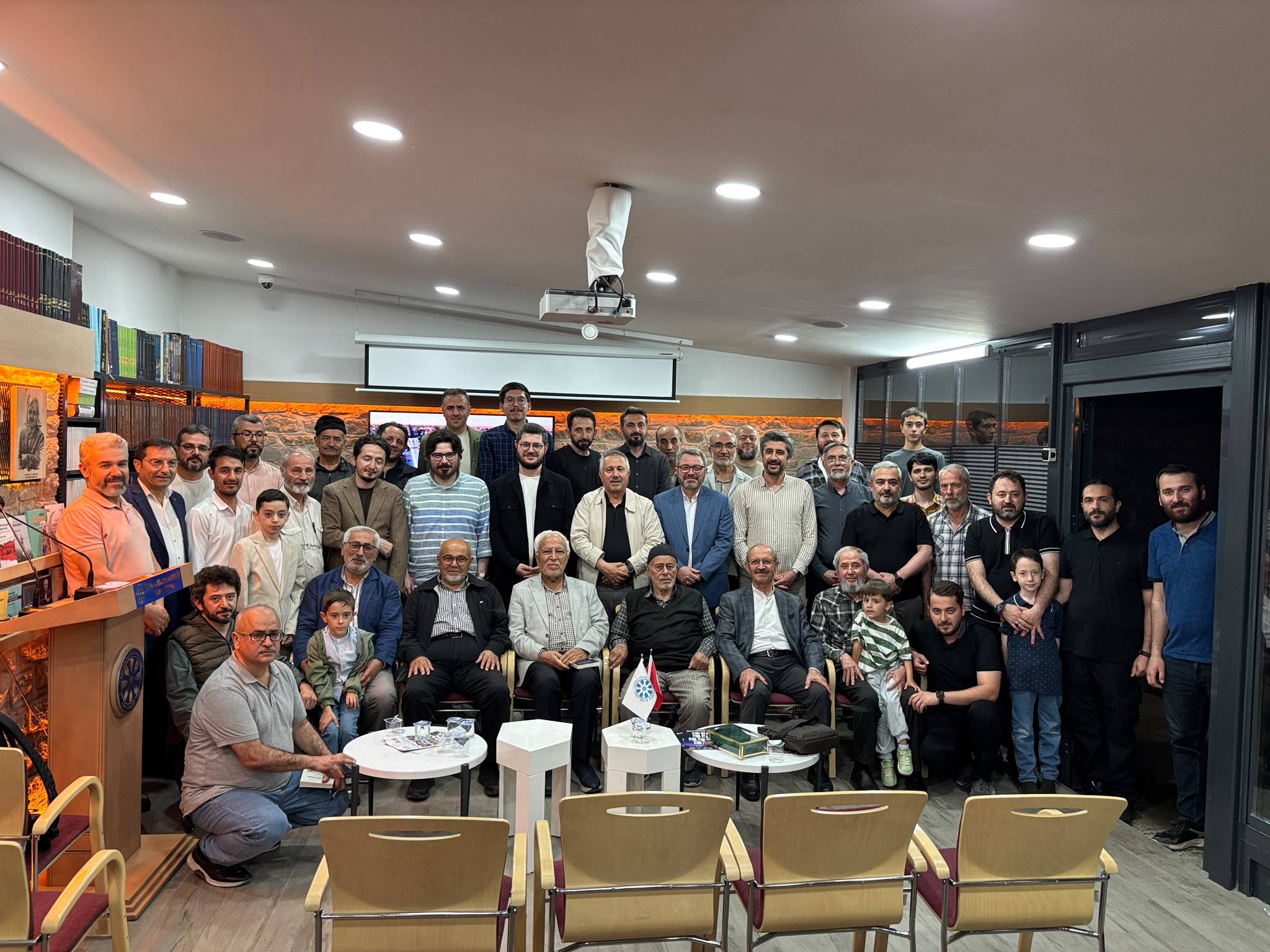 Hayatı boyunca kaşıkçılık yapmış! Konyalı Manevi Önderlerden Kaşıkçı Ali Rıza Efendi anıldı
