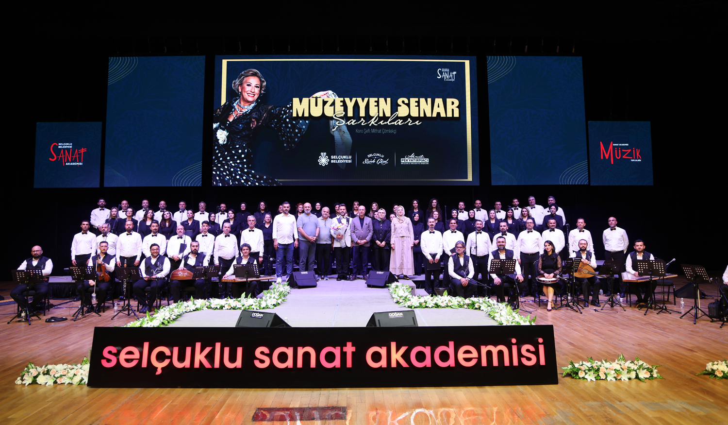 Selçuklu'dan unutulmaz Müzeyyen Senar konseri