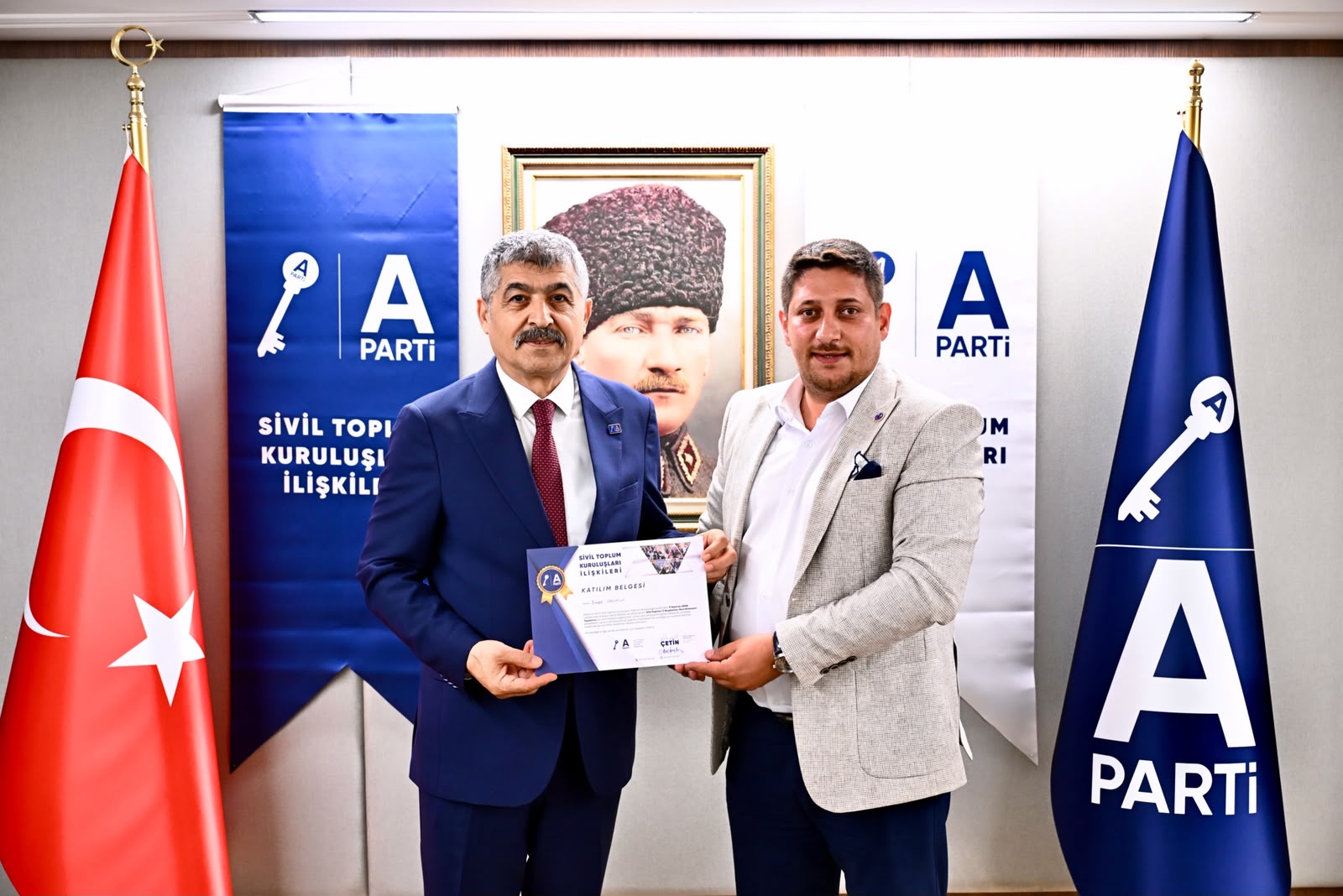 Anahtar Parti Konya’dan STK çıkarması! Genel merkezde yol haritası belirlendi