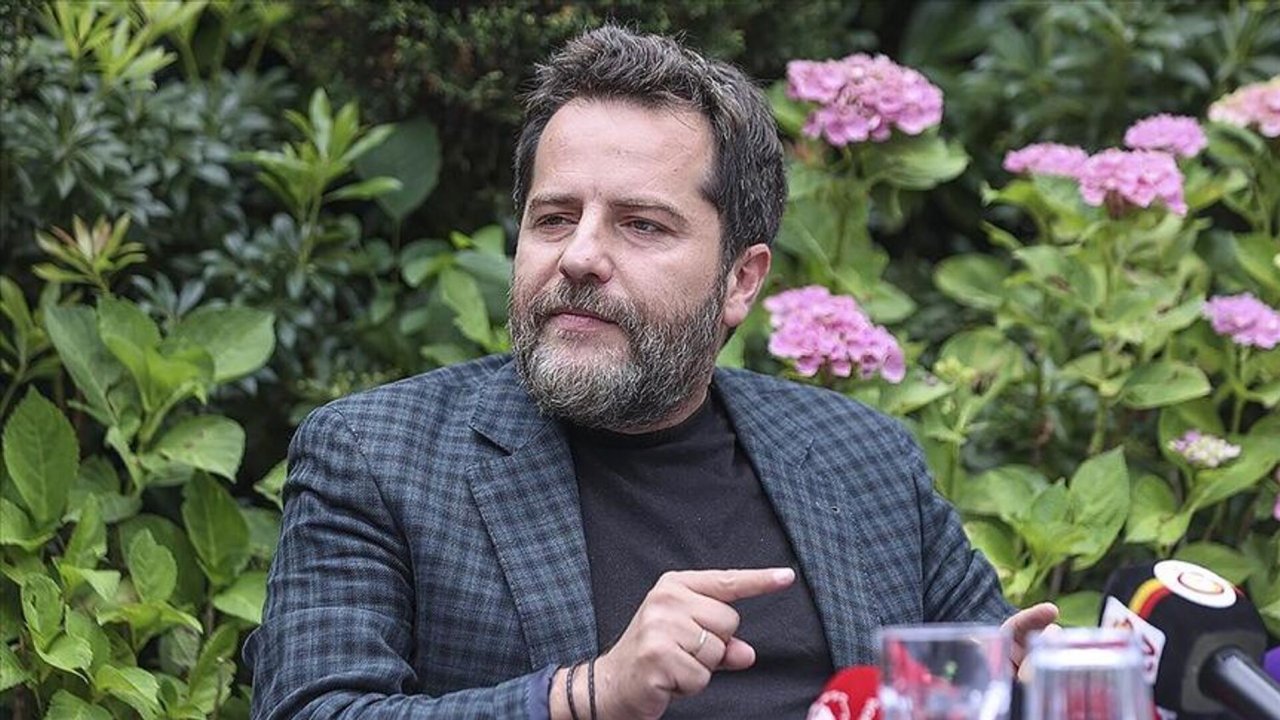 Galatasaray camiasında sıcak gelişme; Erden Timur tahliye oldu