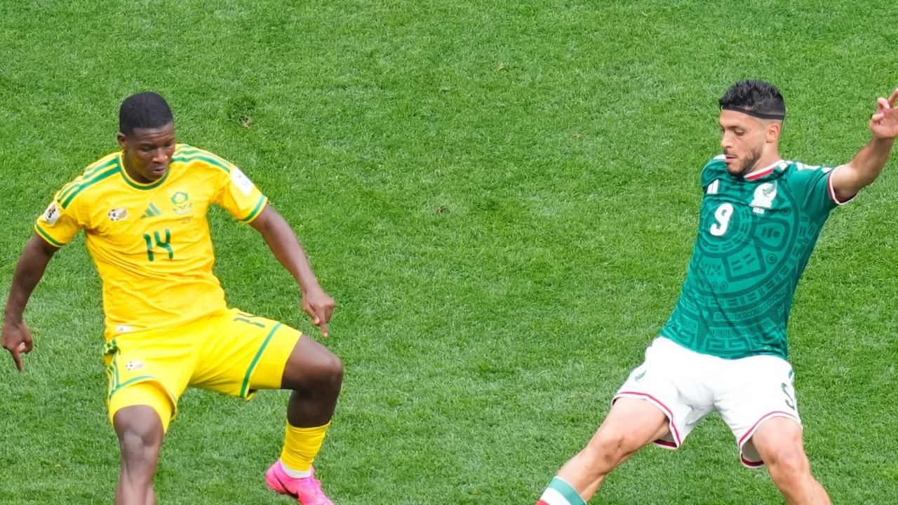 Dünya Kupası'nda Güney Afrika'ya Meksika dalgası (2-0)