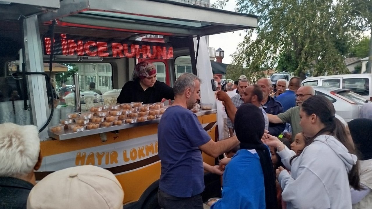 Mehmet İnce dualarla anıldı