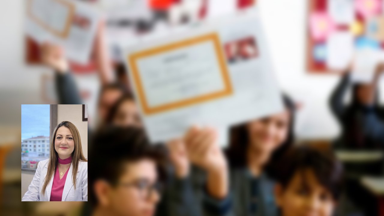 Psikologdan karne günü uyarısı: “Çocuklar notları değil, ailelerinin tepkilerini hatırlar”