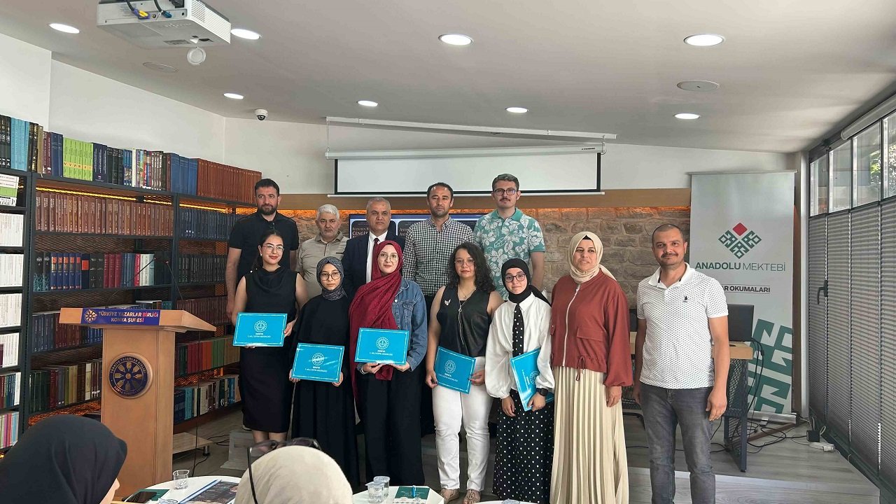 Anadolu Mektebi Yılsonu Panelleri TYB Konya’da gerçekleştirildi
