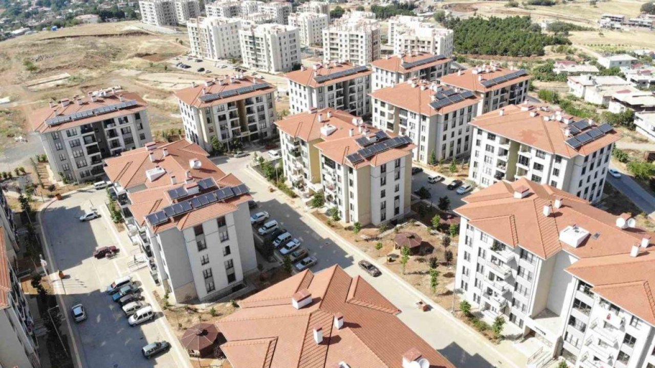 Baykar’ın yaptığı 303 deprem konutuyla mahalle kültürü yeniden canlandı
