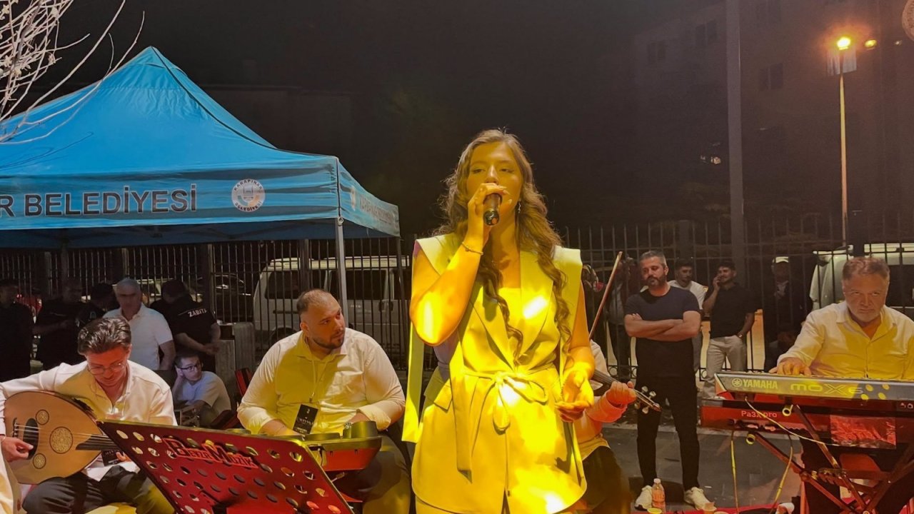 Konya'da yaz akşamına Aleyna Çalık damgası