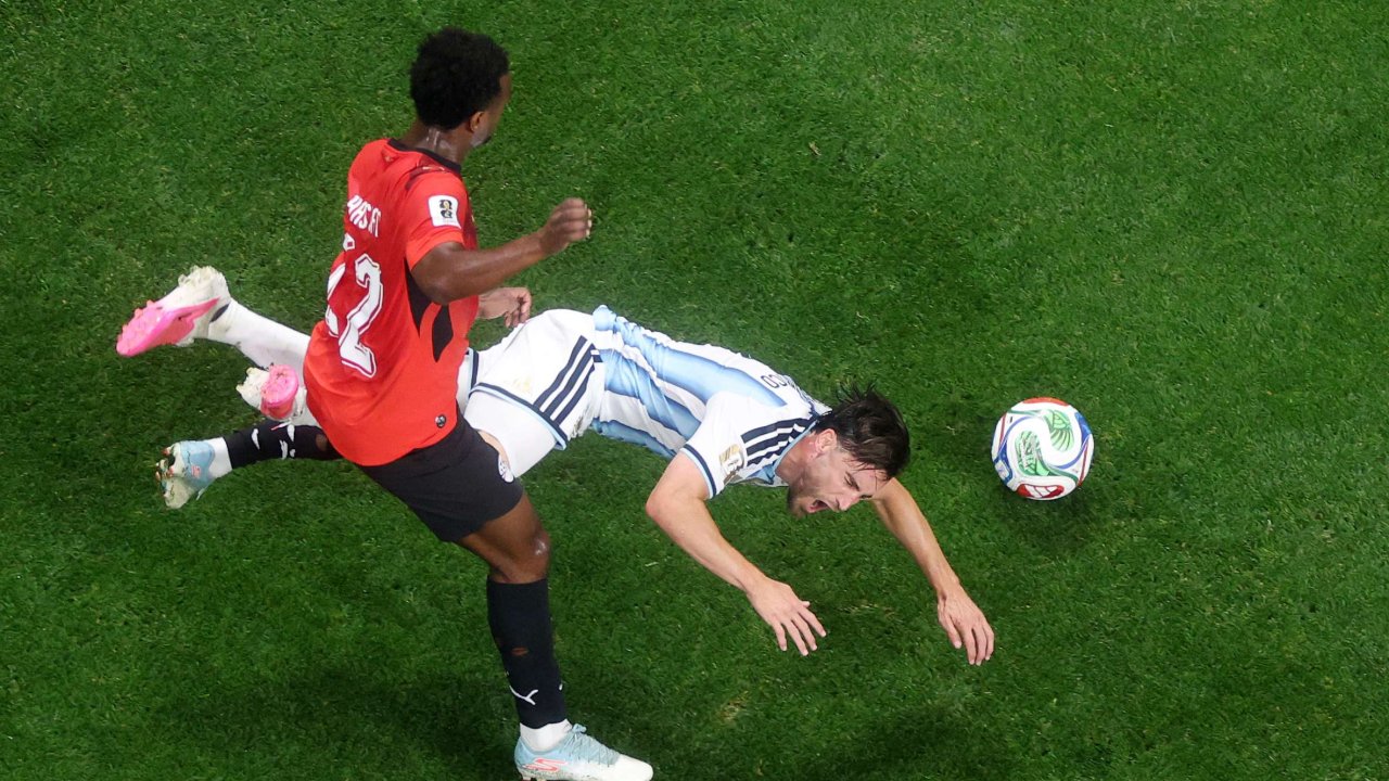 Nefes kesen maçta Messi attı, Arjantin Mısır’ı yedi!