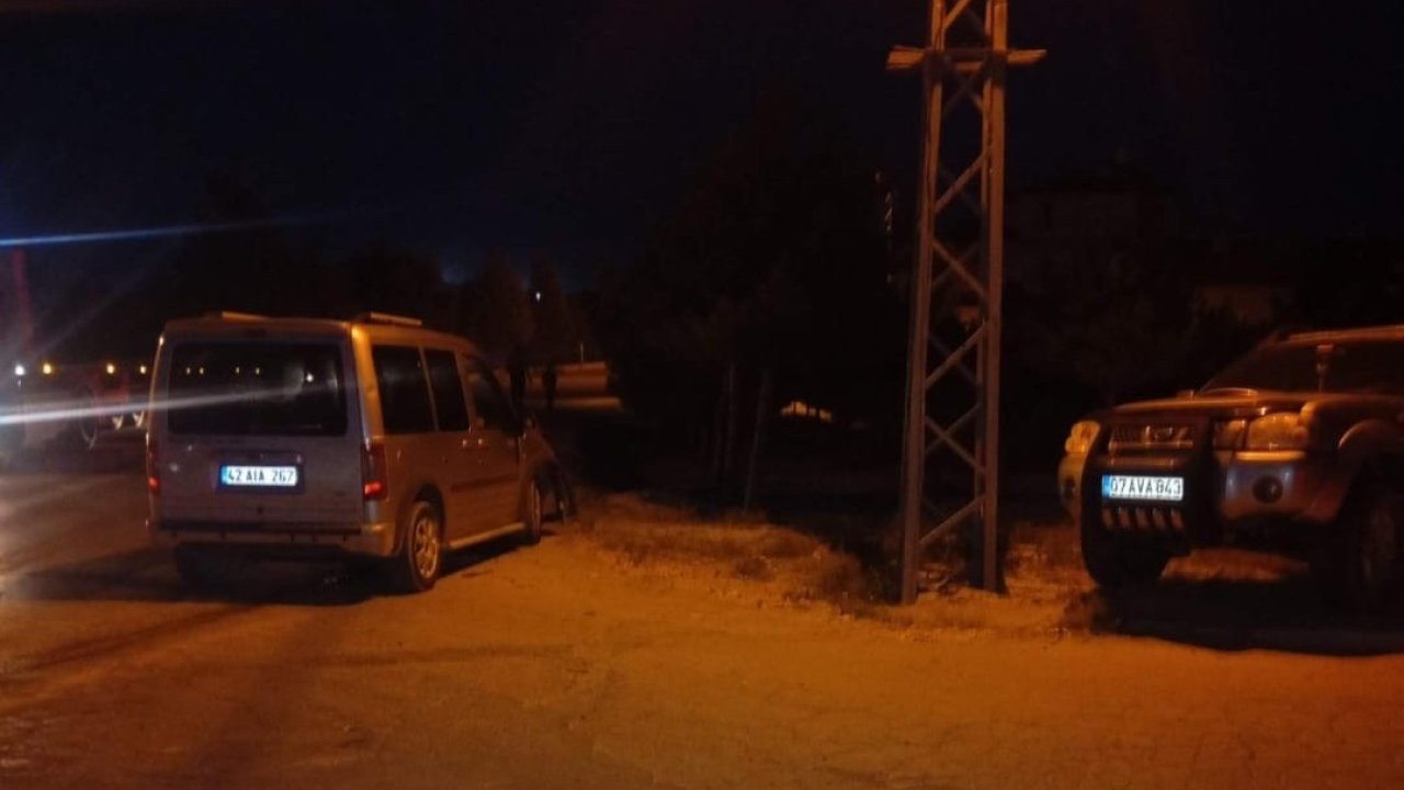 Karapınar’da 2 kamyonet çarpıştı! 2 yaralı var