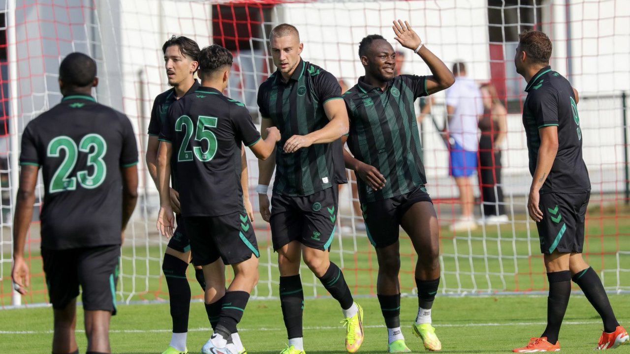 Konyaspor Zorya Luhansk'ı yendi