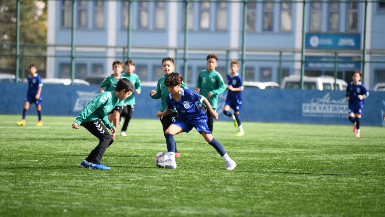Selçuklu'da futbolcu seçmeleri başlıyor