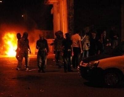 Cami Hoparlöründen "Polis 2 Kişiyi Öldürdü" Anonsu